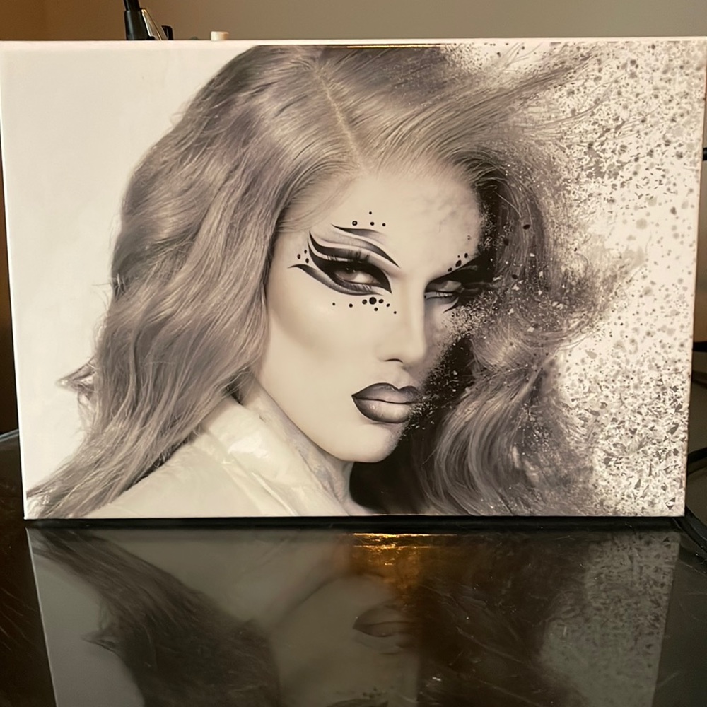 Jeffree Star Cremated Palette